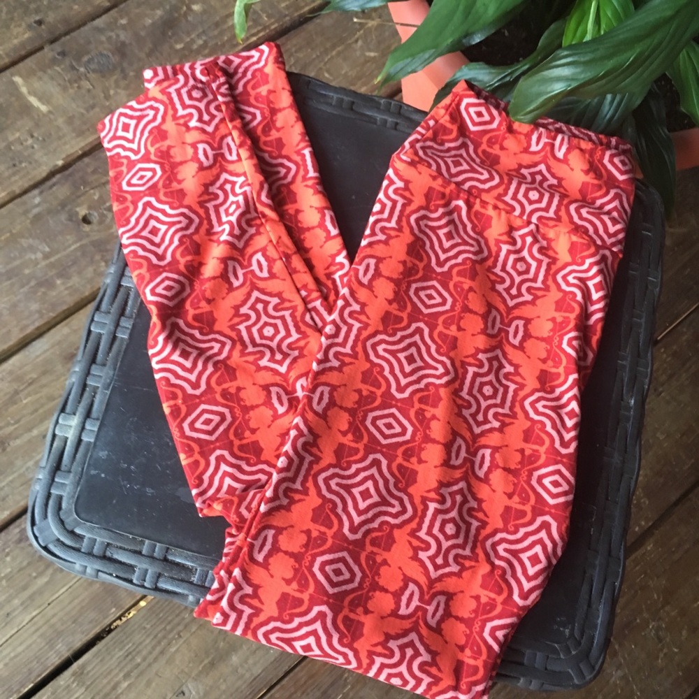 NWOT LuLaRoe Boho Leggings